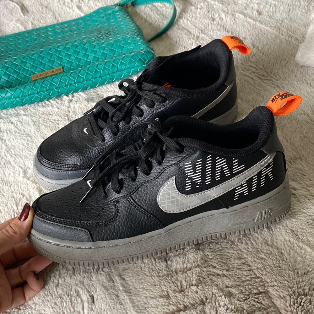 Nikes black reflective and orange nike air - Picture 2 of 5